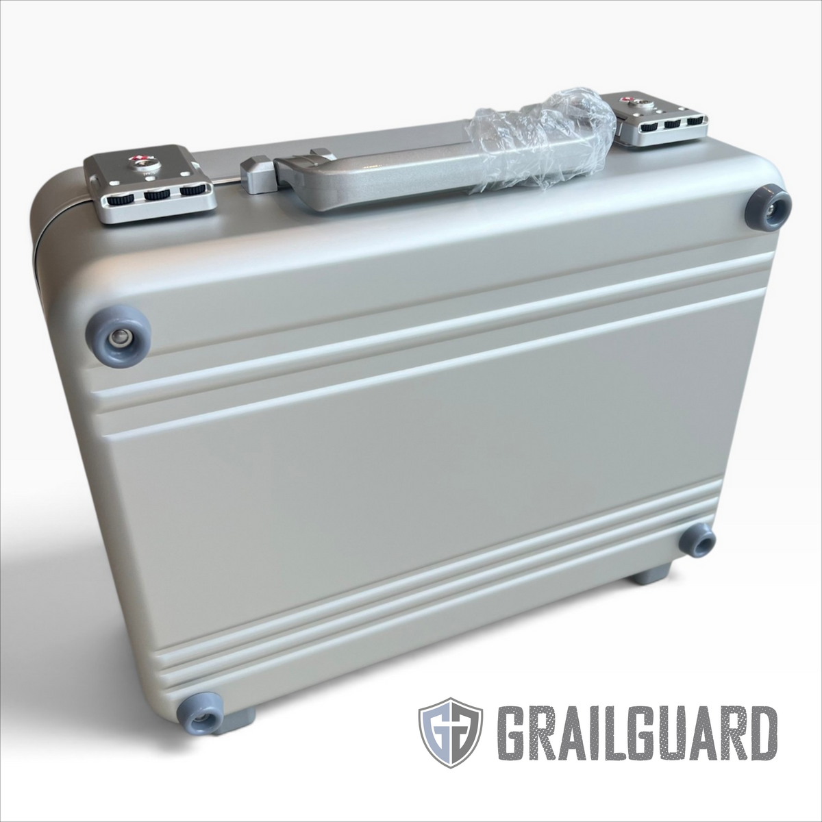 Grail Guard 3-Row Aluminium Alloy Graded Card Carry Case