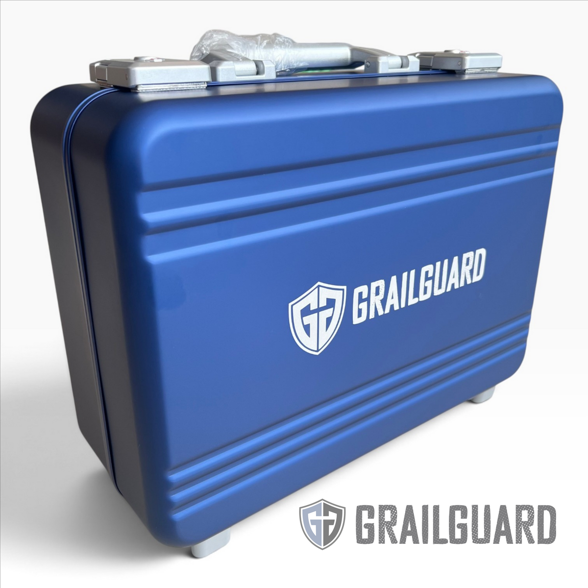 Grail Guard 3-Row Aluminium Alloy Graded Card Carry Case